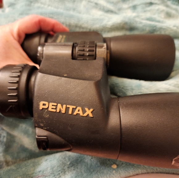 Pentax 12x50 4.2" Binoculars - Picture 3 of 8
